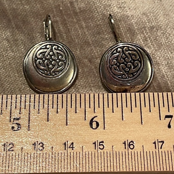 Vintage Silver 3/4” Button Style Earrings - Picture 5 of 9